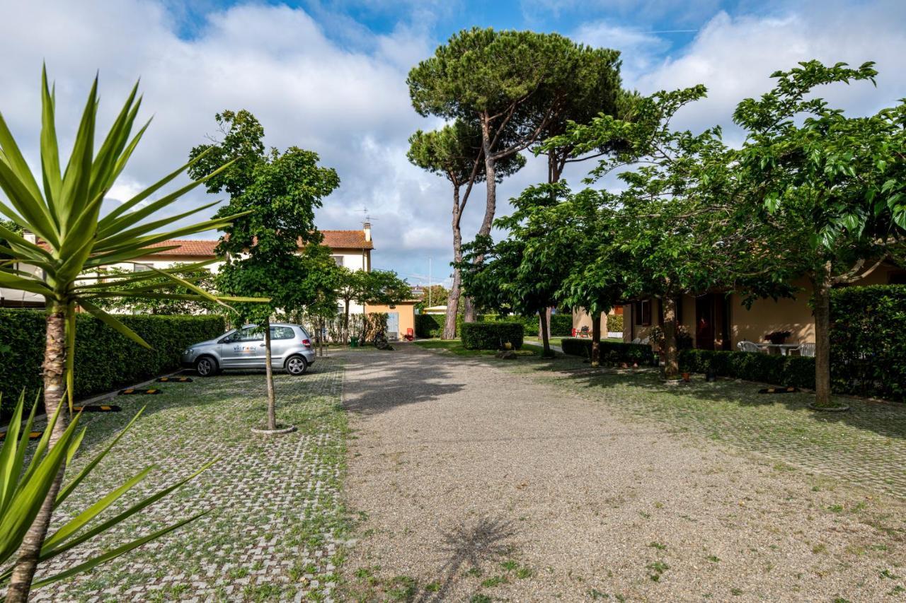 Villa Rosy Torre do Lago Puccini Exterior foto